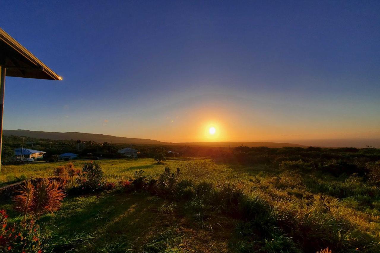 The Aloha Green House Retreat With Ocean Views! Naalehu Εξωτερικό φωτογραφία