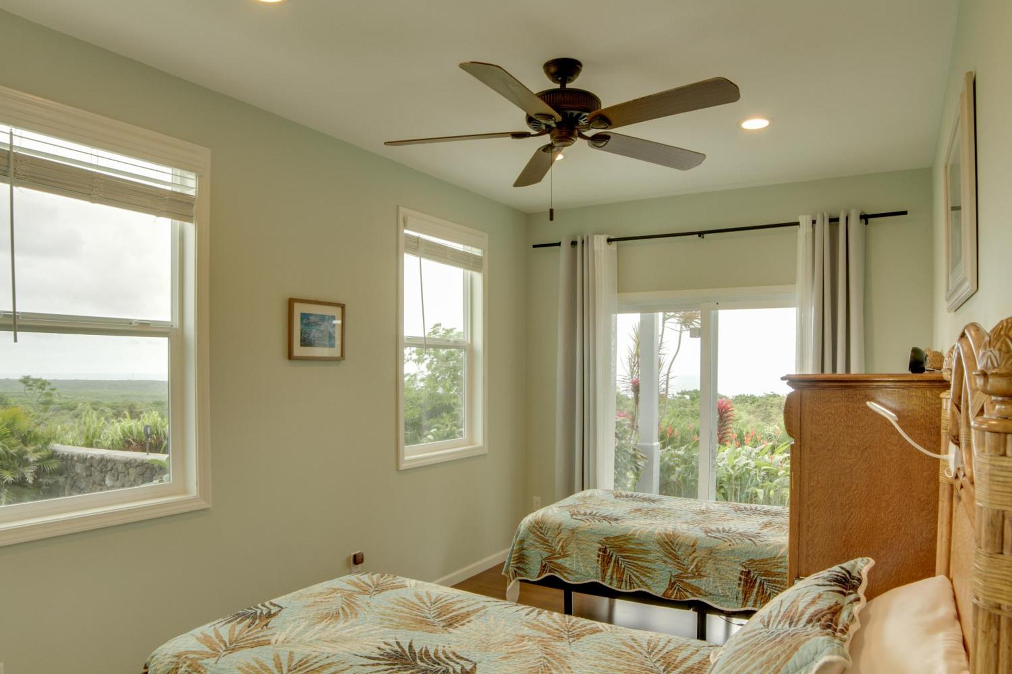 The Aloha Green House Retreat With Ocean Views! Naalehu Εξωτερικό φωτογραφία