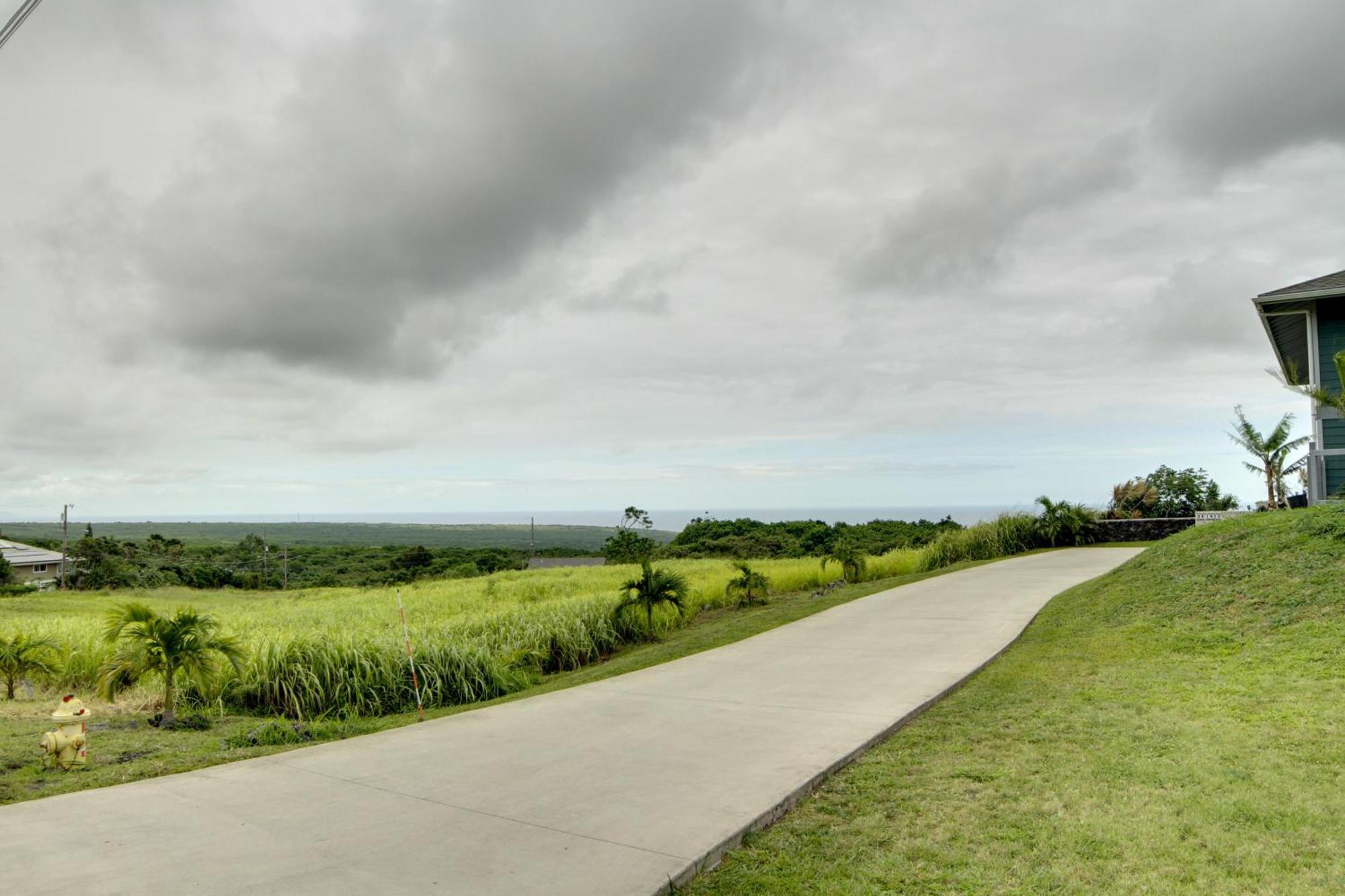 The Aloha Green House Retreat With Ocean Views! Naalehu Εξωτερικό φωτογραφία